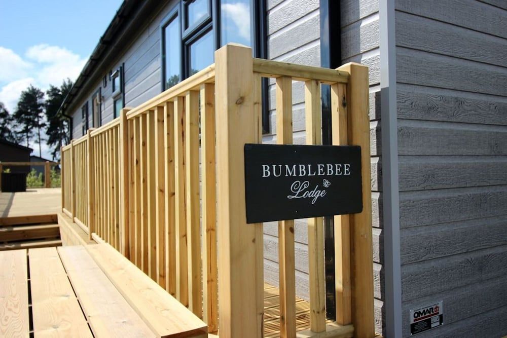 undefined Hollicarrs - Bumblebee Lodge 3