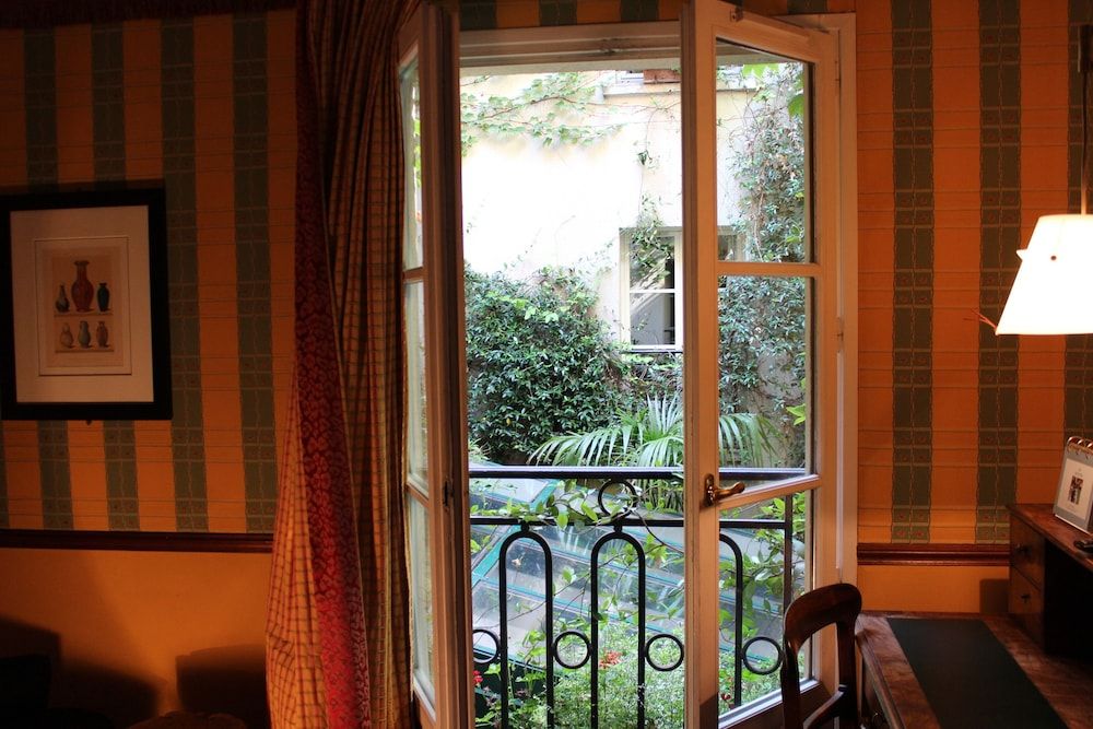 Le Relais Saint Sulpice Classic Twin Room 5