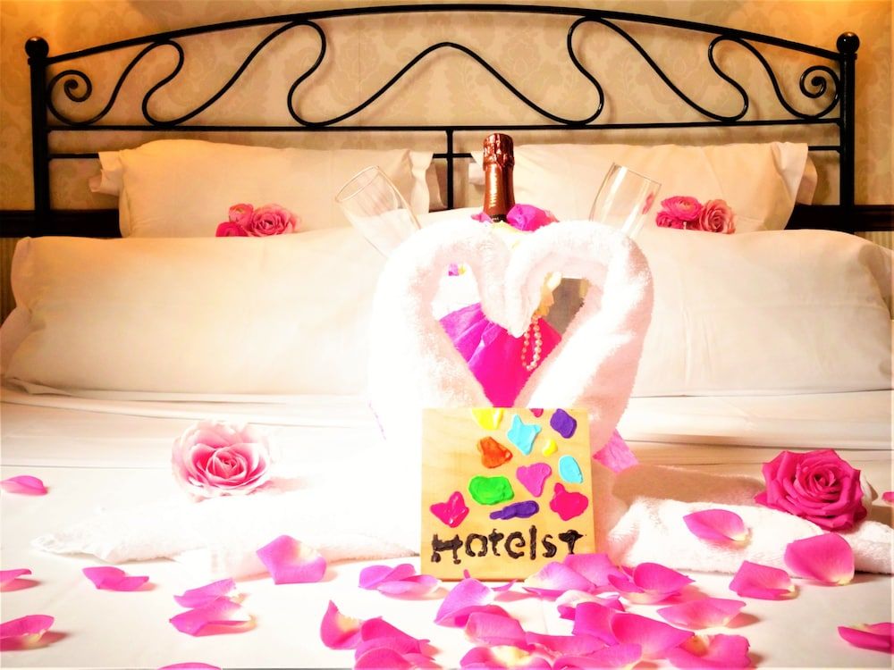 Le Relais Saint Sulpice Classic Twin Room 2