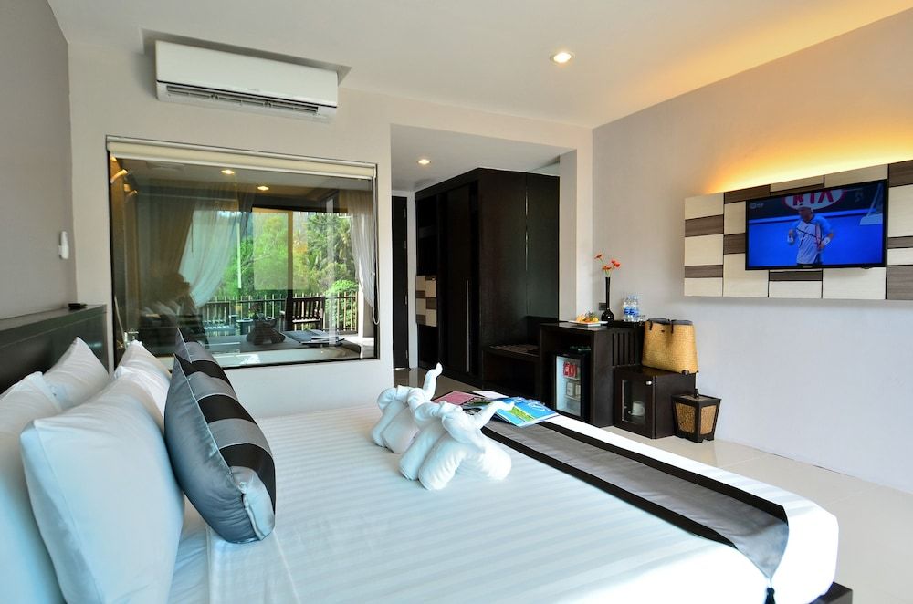 Chaweng Noi Pool Villa Deluxe Room 2