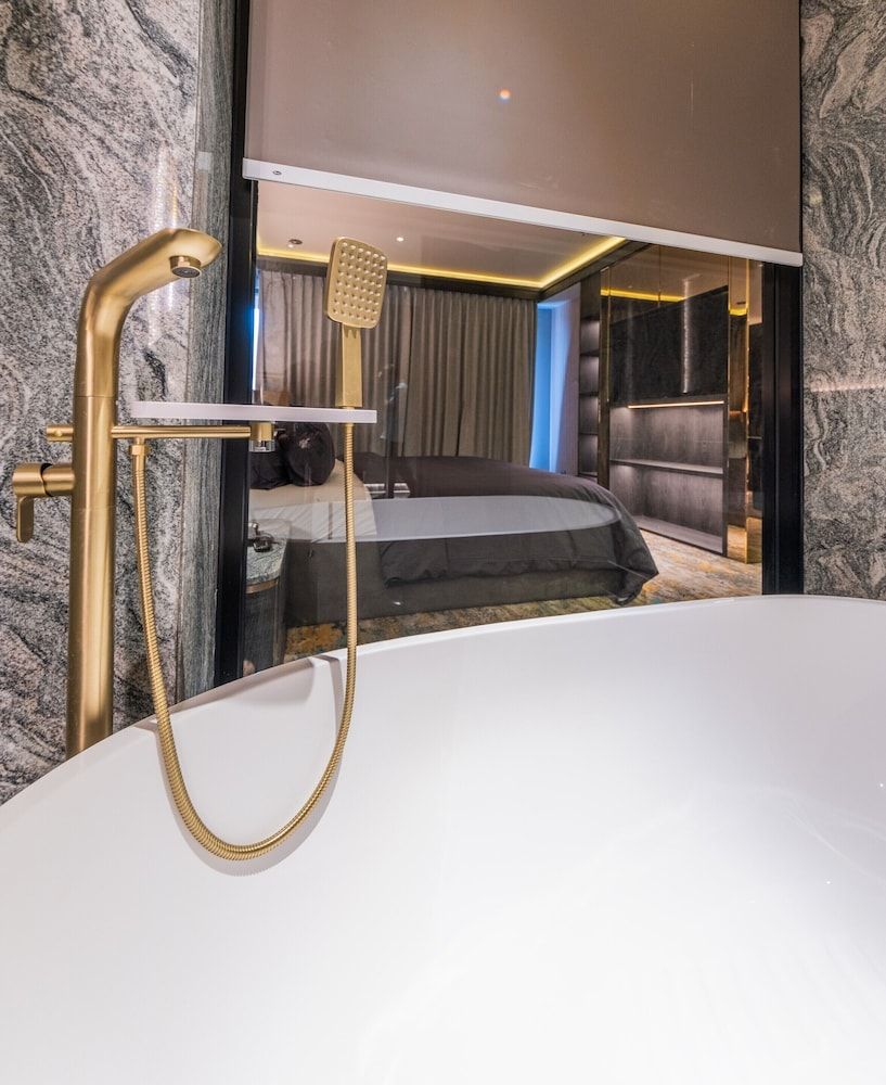 Pentacity Hotel Balikpapan Executive Room 9