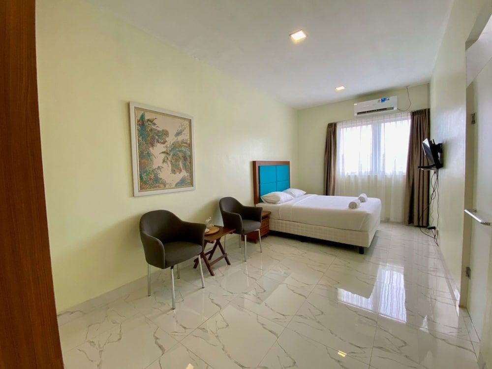 Alinson Boutique Resident Batam Deluxe Double Room 2