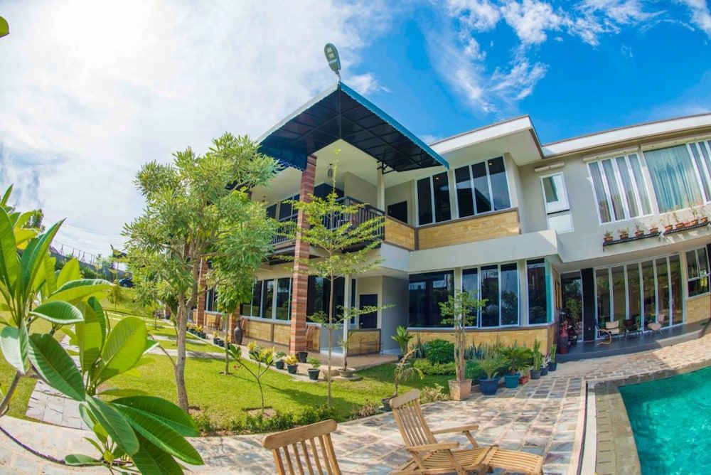 undefined Alinson Boutique Resident Batam 9