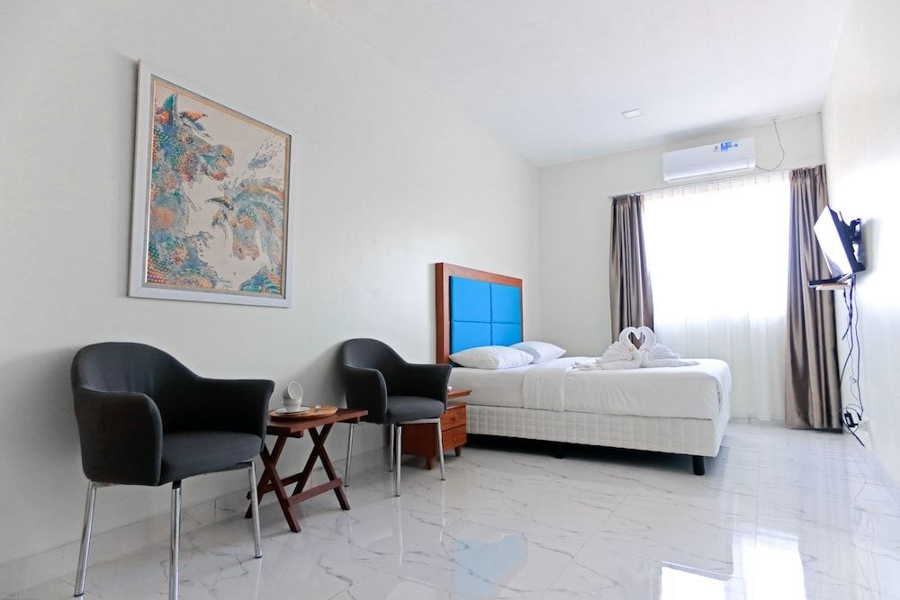 Alinson Boutique Resident Batam Deluxe Double Room 9