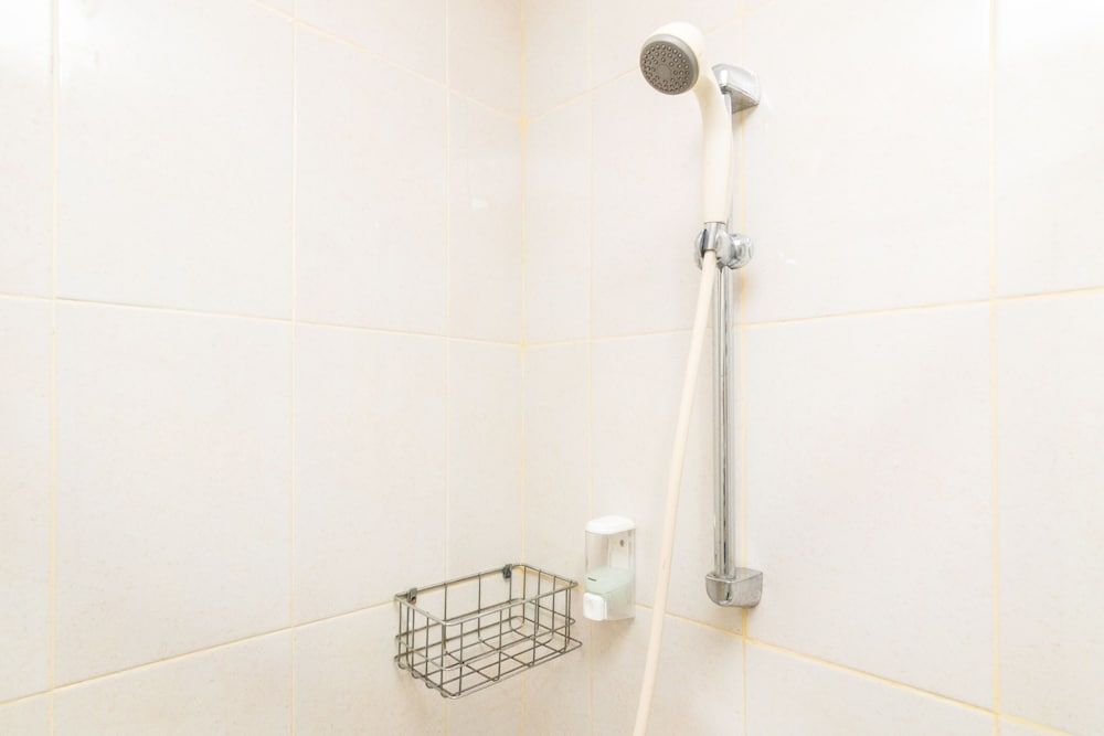 OYO 1771 Zeke Hotel Deluxe Suite 7