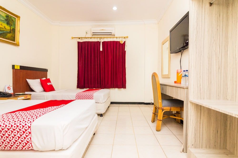 undefined OYO 2097 Hotel Laksana Inn 10