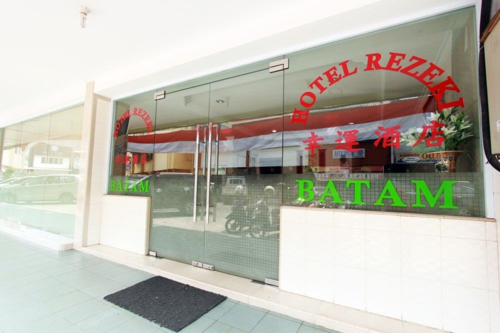 undefined Hotel Rezeki Batam 3