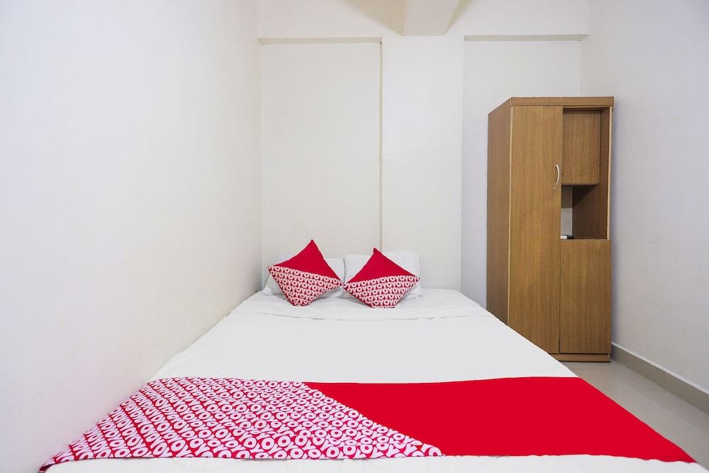 OYO 91942 Sunny Syariah Standard Double Room 14