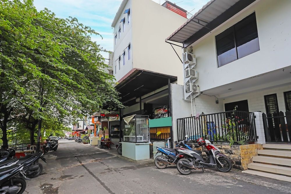 undefined SPOT ON 92092 Wisma Nilam Sari Syariah 3