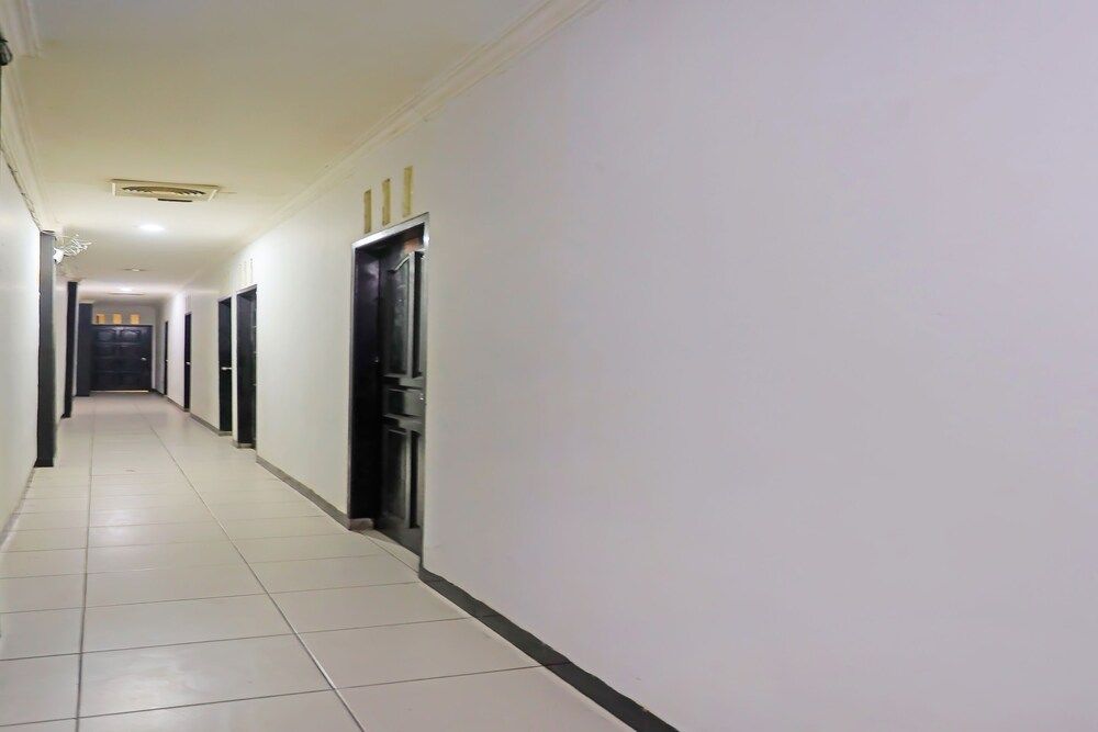 undefined SPOT ON 92092 Wisma Nilam Sari Syariah 8