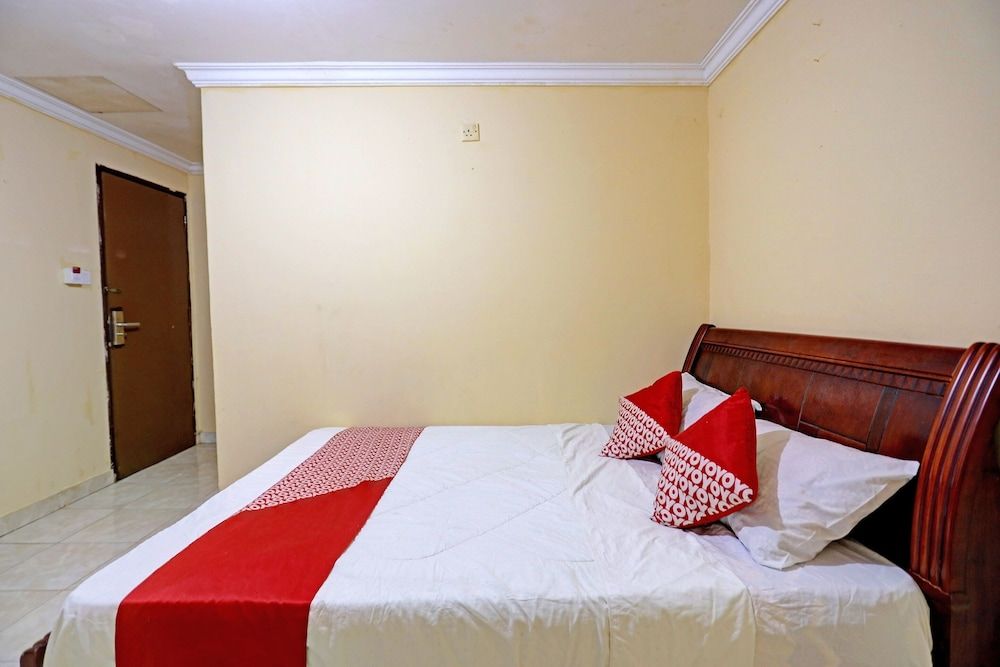 OYO 92334 Abi Manyu Syariah Family Room 9