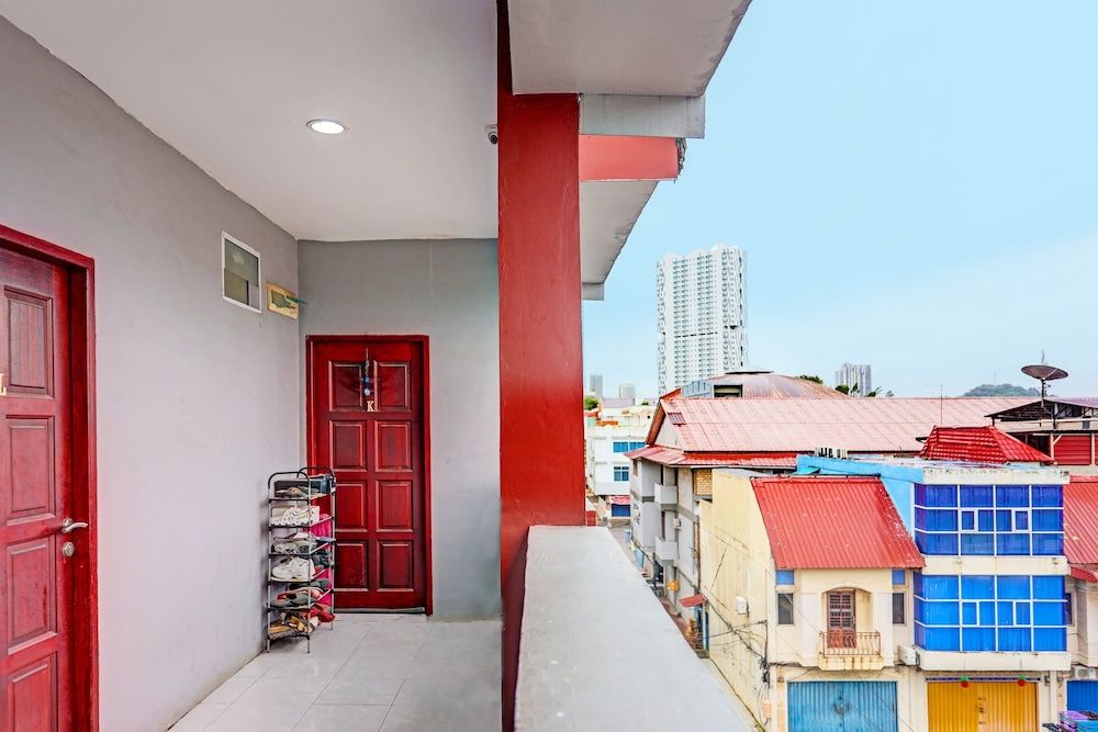 undefined OYO 92210 New Town Syariah 2