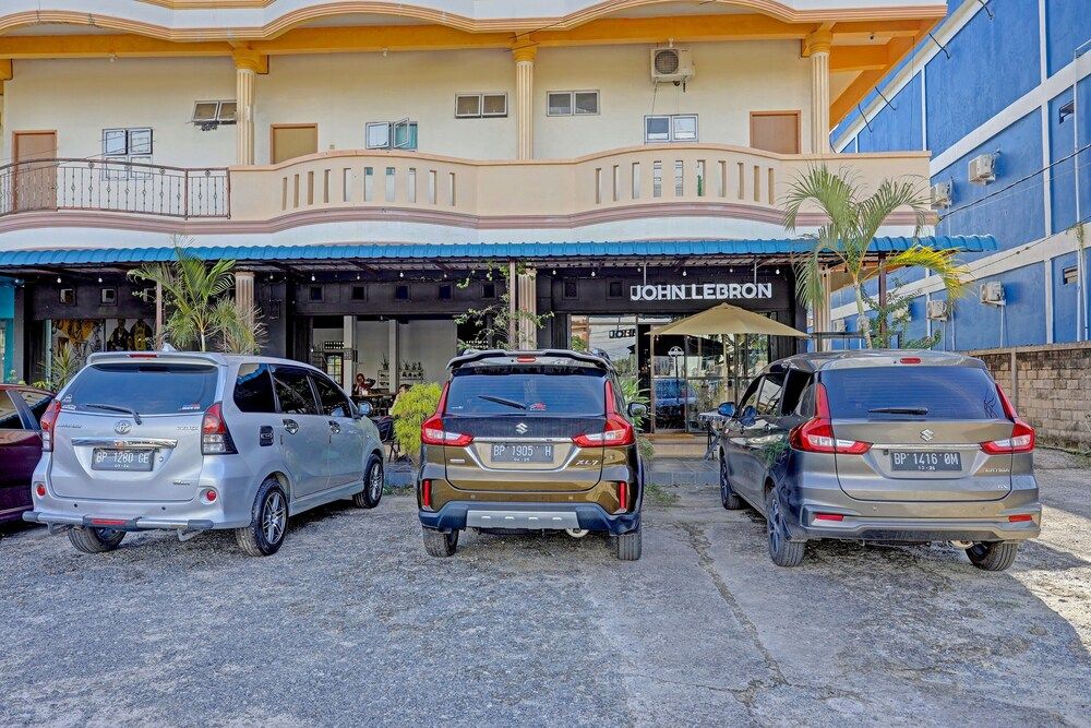 undefined Collection O 91499 John Lebron House 7