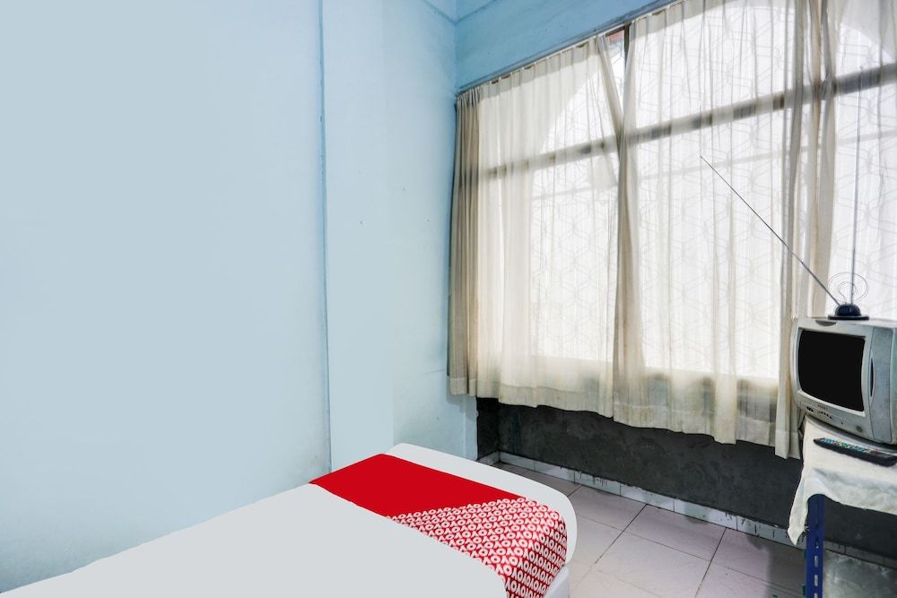 undefined SPOT ON 92072 Restu Ibu Homestay Syariah 9