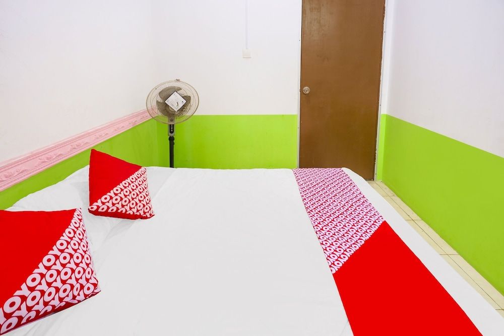 undefined OYO 91344 Wr House Syariah BatamNearEast Coast Park 7