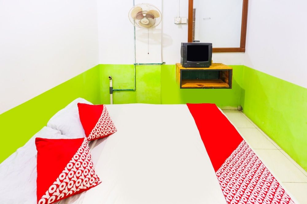 OYO 91344 Wr House Syariah BatamNearEast Coast Park Double Room 4