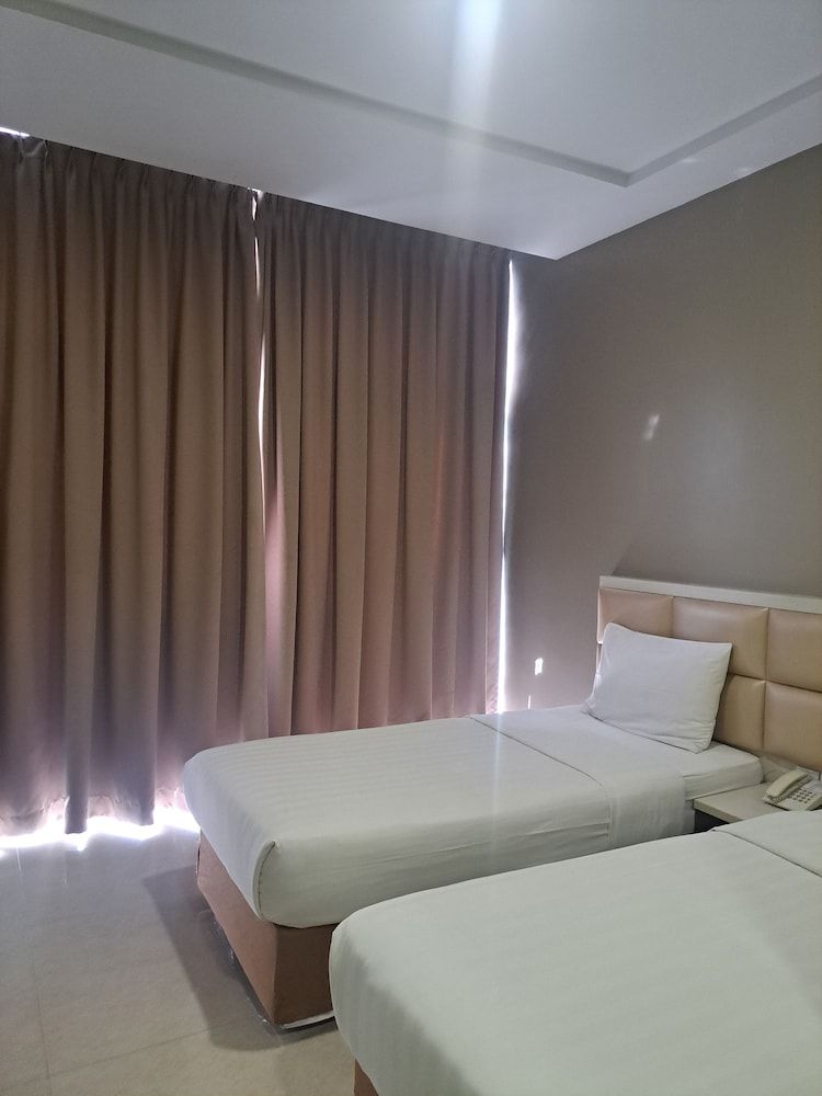 osaka hotel batam Superior Room, 2 Twin Beds 5