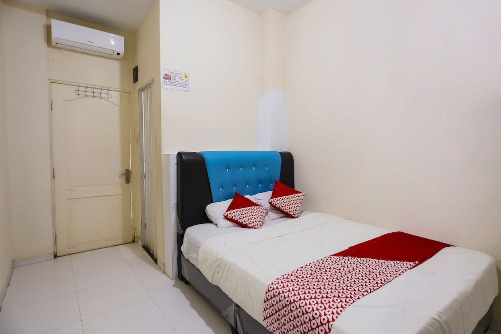 OYO 92451 Hasan House Syariah 2NearVihara Budhi Bhakti