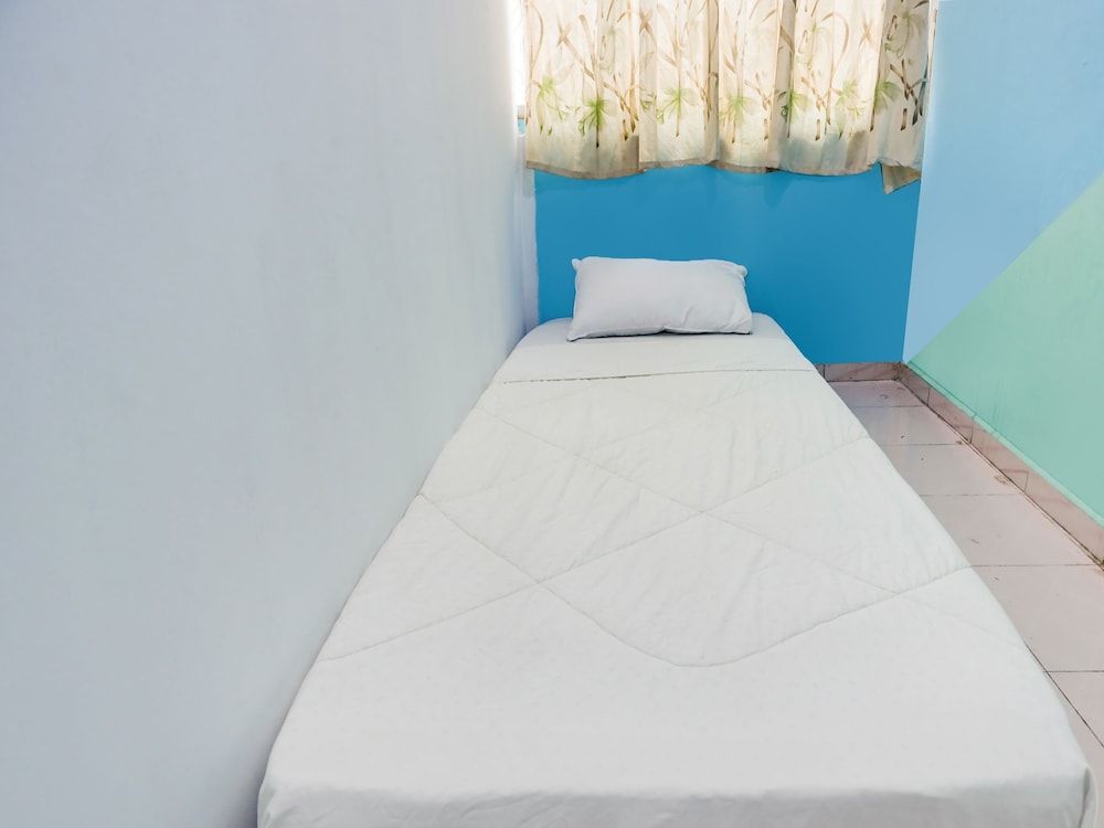 undefined SPOT ON 91792 Solo Baru 2 Homestay Syariah 9