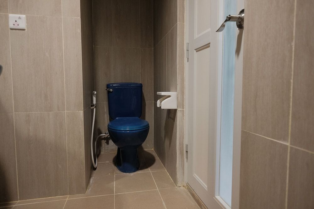 RedDoorz Plus near Ferry Terminal Batam Center Double Room 7