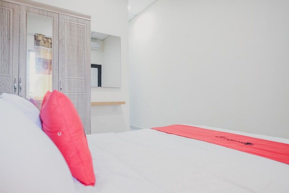 undefined RedDoorz Apartment @ Batam Centre 3 7