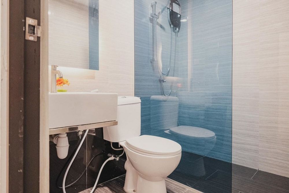 RedDoorz Apartment @ Batam Centre 3 Double Room (RedDoorz) 9