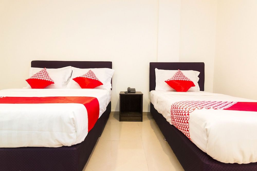 OYO 1635 New Star hotel Superior Suite 2