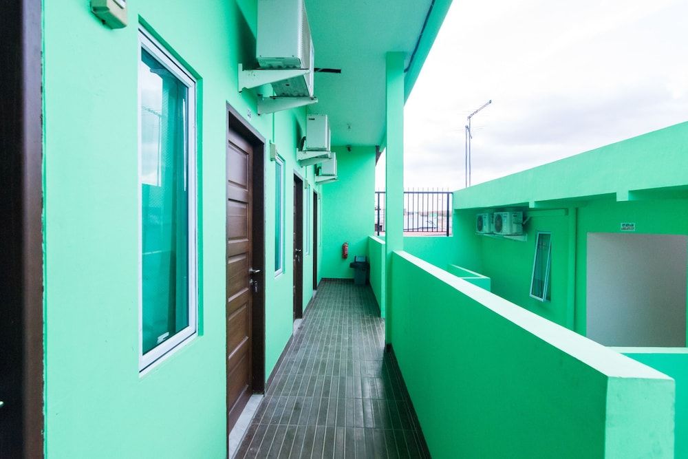 undefined OYO 1917 Mamora Homestay 5