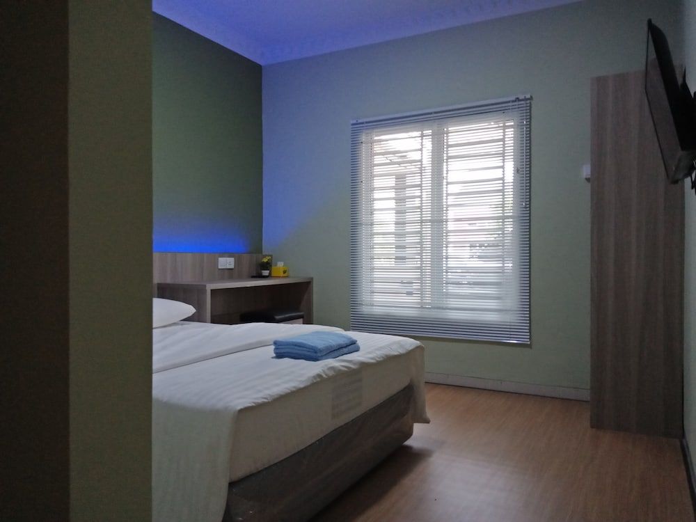 undefined Sleeprest Golden Prima 1 8