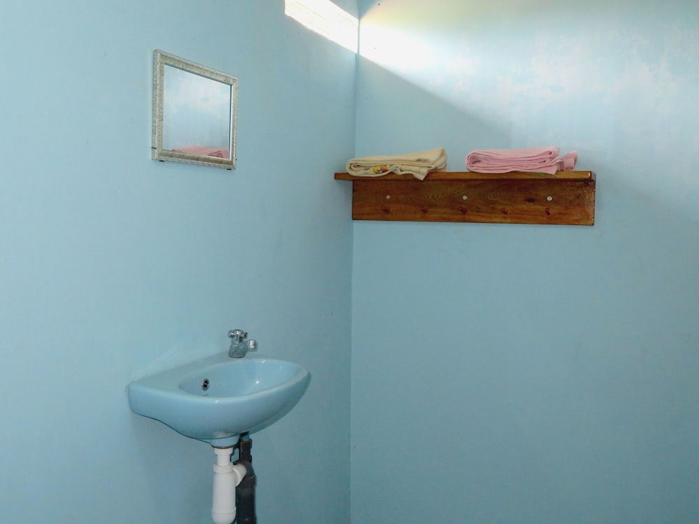 Berakit Bay Resort Economy Twin Room 6