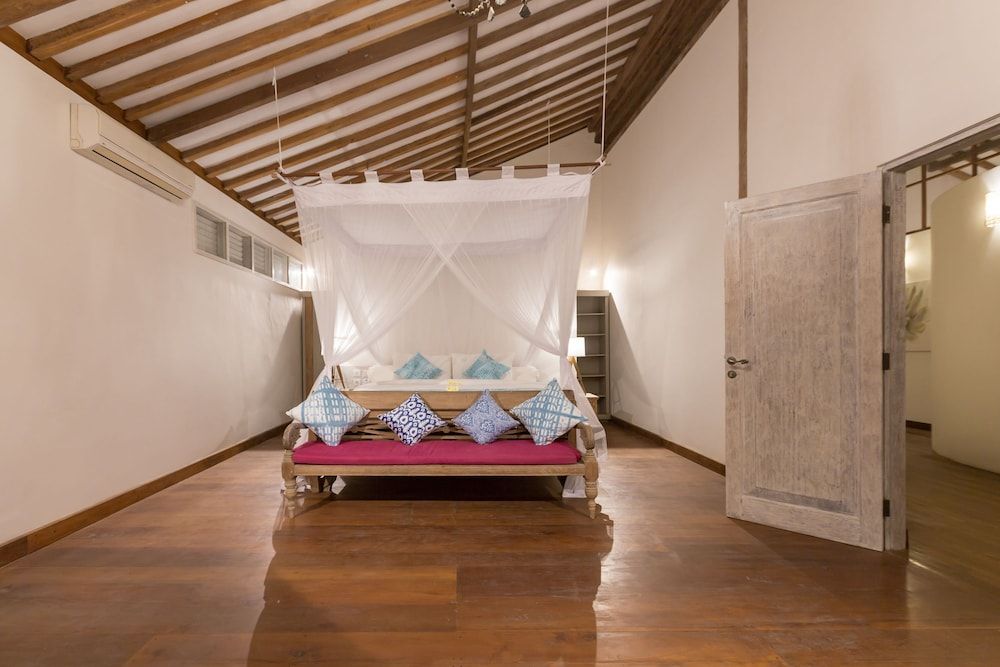 Luxury Villa, 5 Bedrooms, Private Pool, Garden View