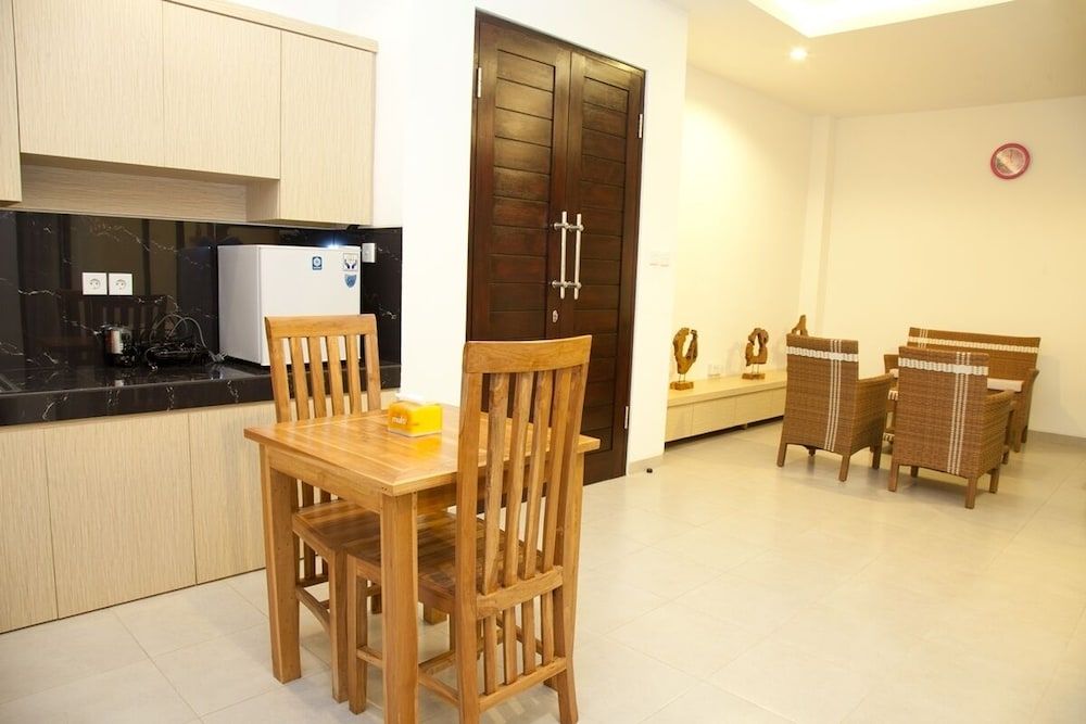 Muaya Villa Deluxe Double Room, 1 King Bed, Poolside (Muaya House) 14