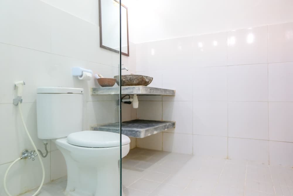 Bungalow And Restaurant Anda Deluxe Twin Room 2