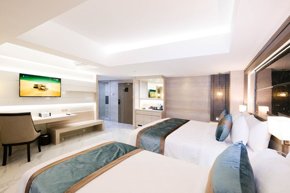 Grand Room, Non Smoking, City View