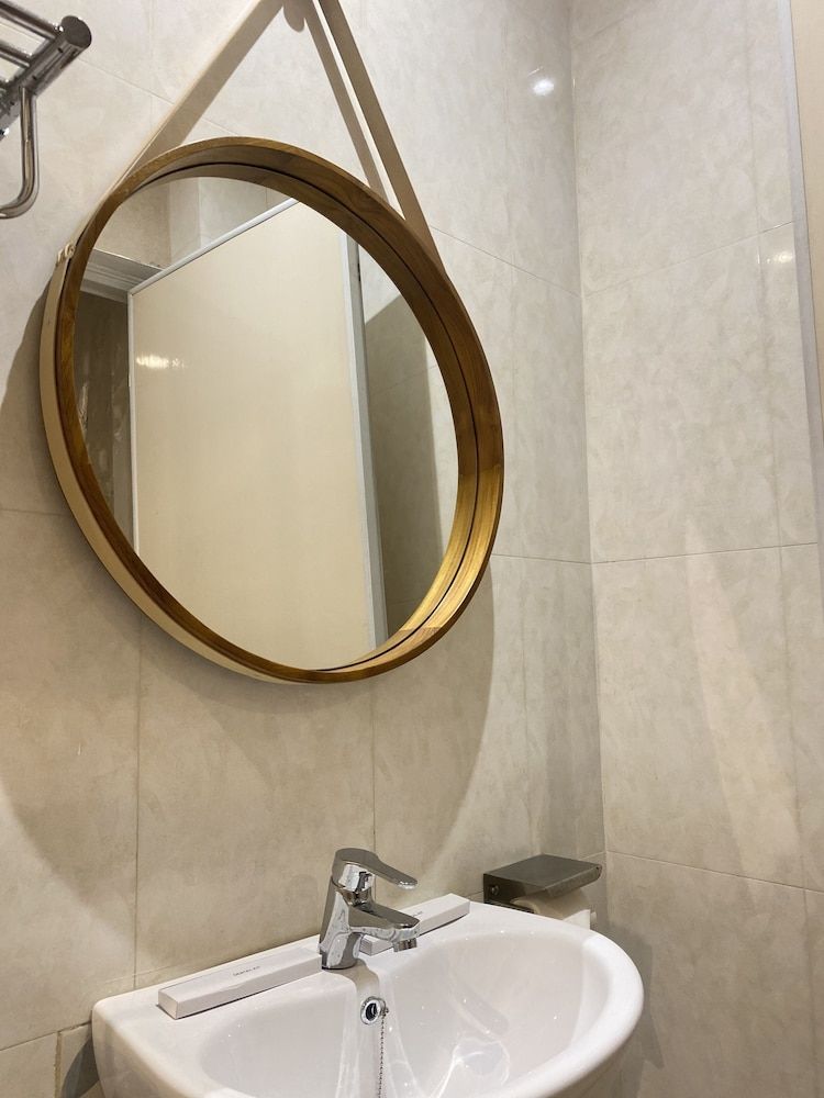 Pantes Hotel Semarang Deluxe Twin Bed room 6