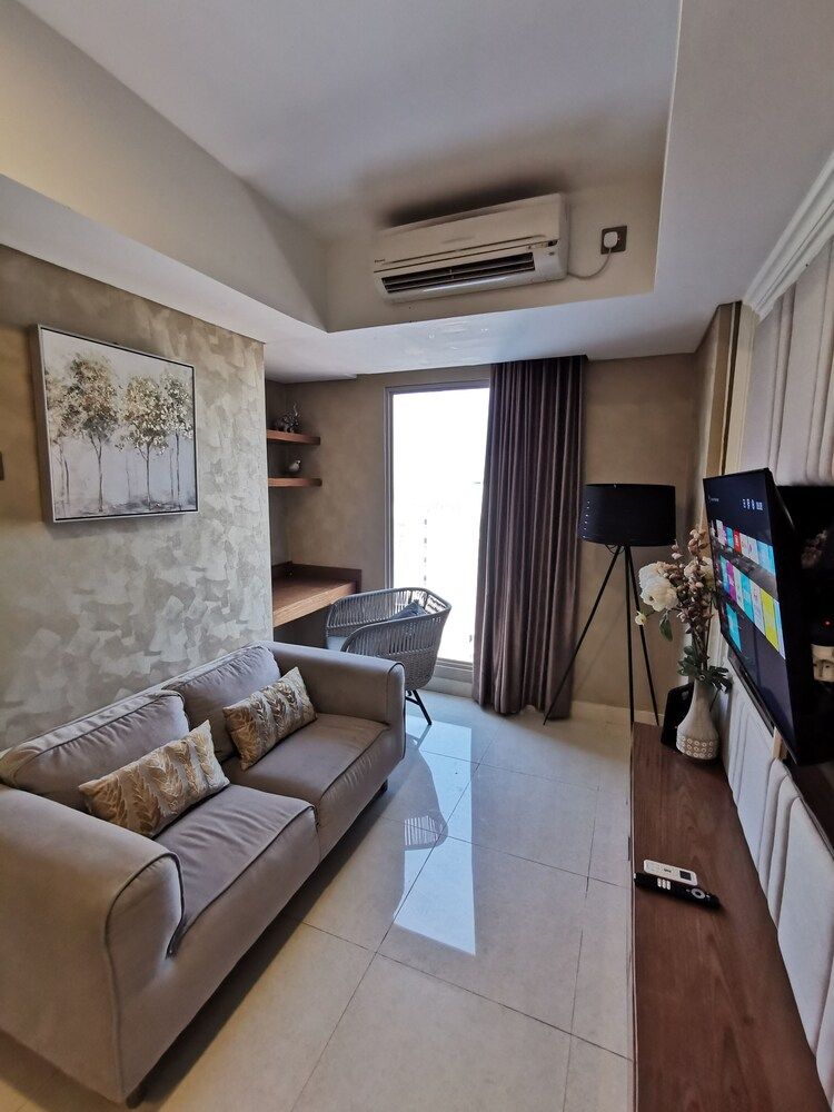 Warhol Residences Simpang Lima Junior Studio Suite 4