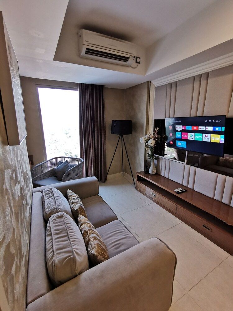 Warhol Residences Simpang Lima Junior Studio Suite 7