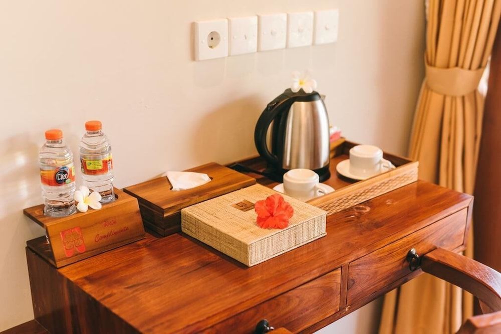 The Runik Ubud Deluxe Room 11