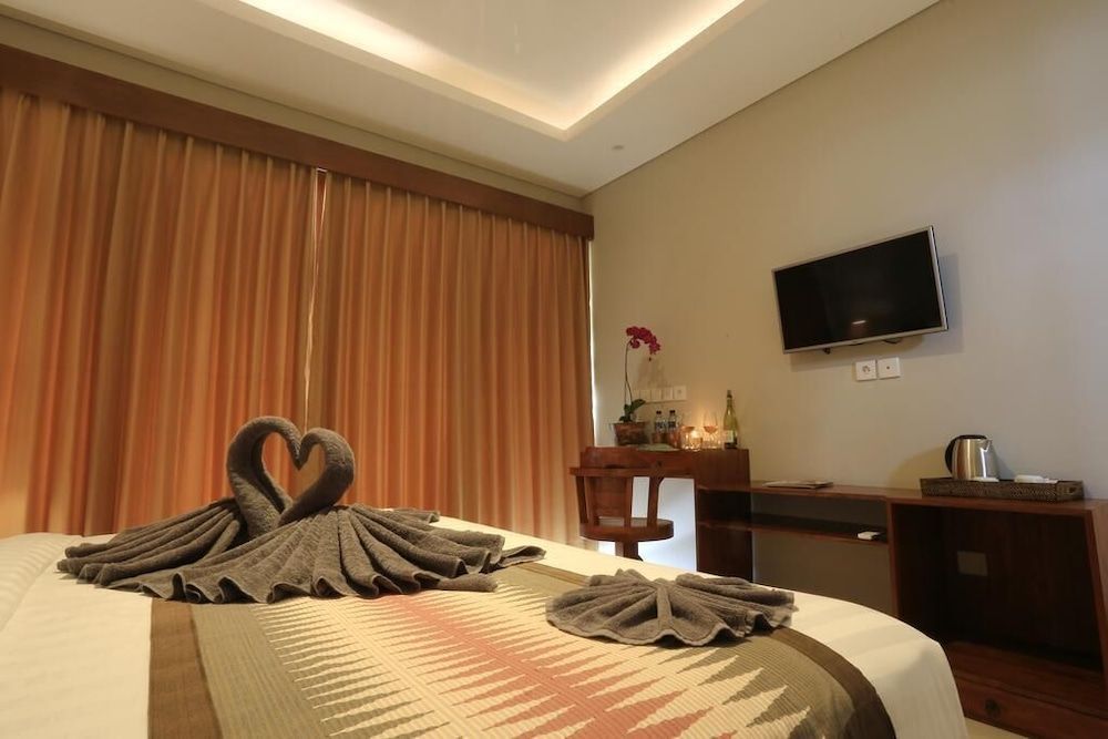 The Runik Ubud Deluxe Room 5