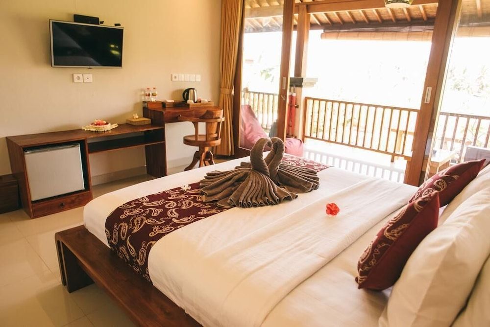 The Runik Ubud Deluxe Room 7