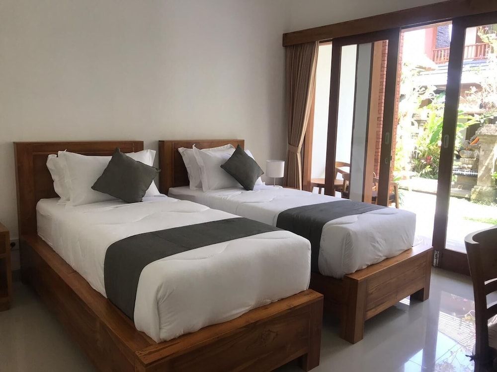 Flamboyant Villa Ubud Standard Double or Twin Room 3