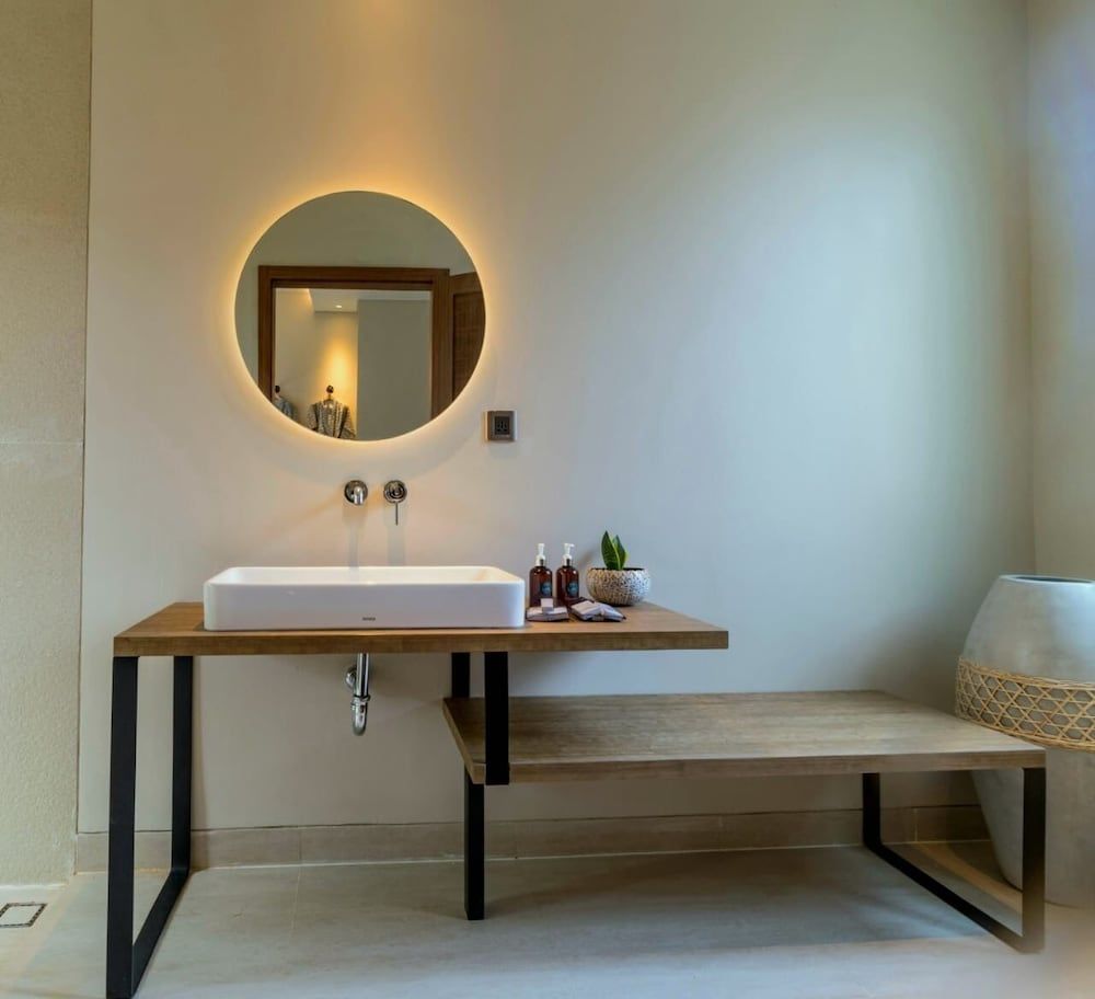 Lin Ubud Lin Ubud Riang Deluxe Premium