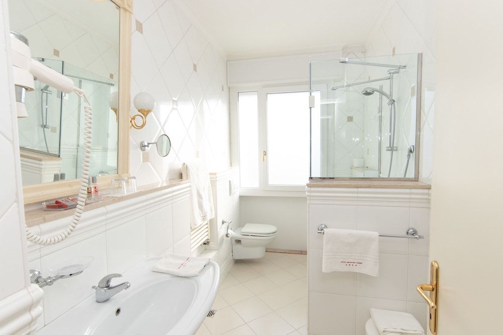 Hotel Universal Terme Deluxe Double Room 4