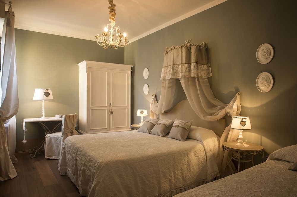 Comfort Triple Room