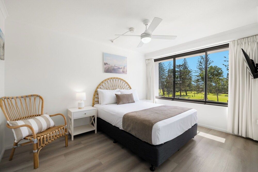 1 Bed Ocean View Apartment Floors 1-5