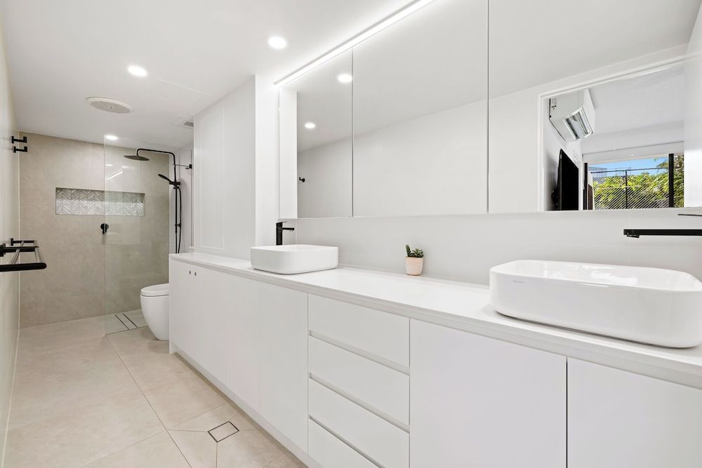 2 Bed Ocean View Apartment - Ground Floor