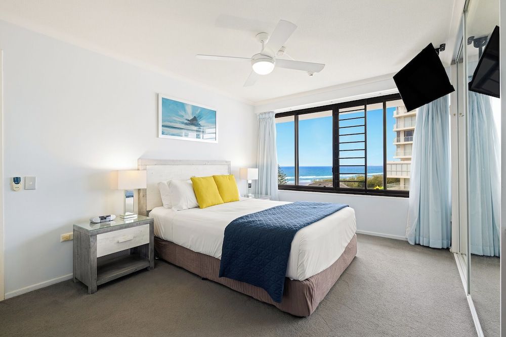 2 Bed Ocean View Apartment -Floors 10-16