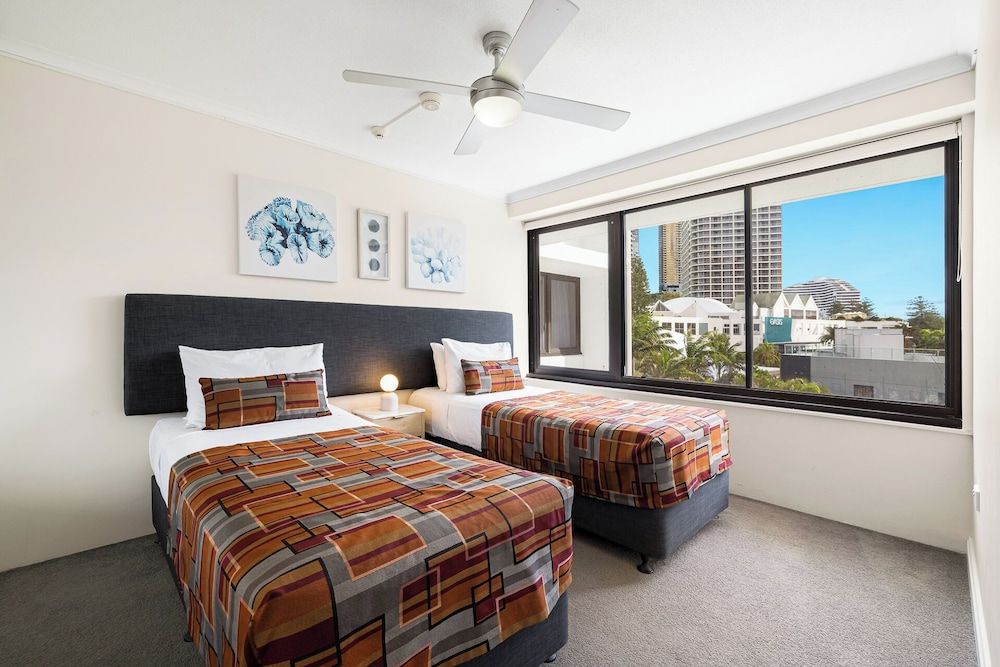 2 Bed Ocean View Apartment - Floors 1-6