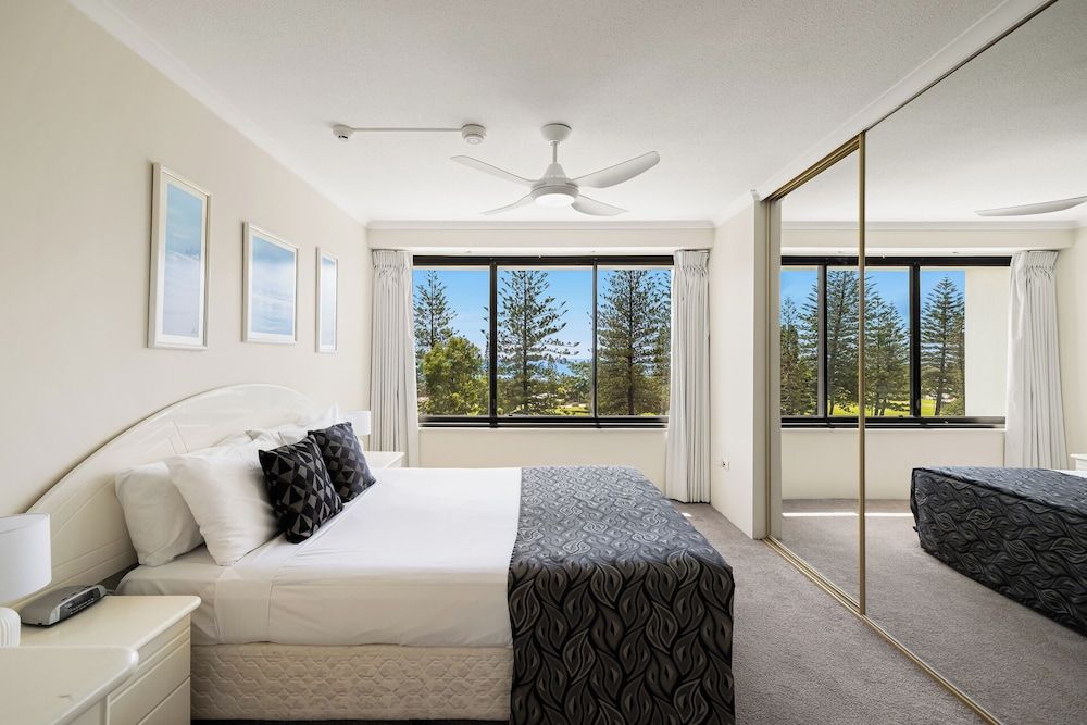1 Bed Ocean View Apartment Floors 1-5