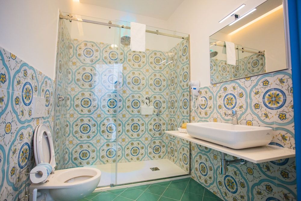 Oasi Fantasia Exclusive Quadruple Room, Courtyard View (Intrigante) 5